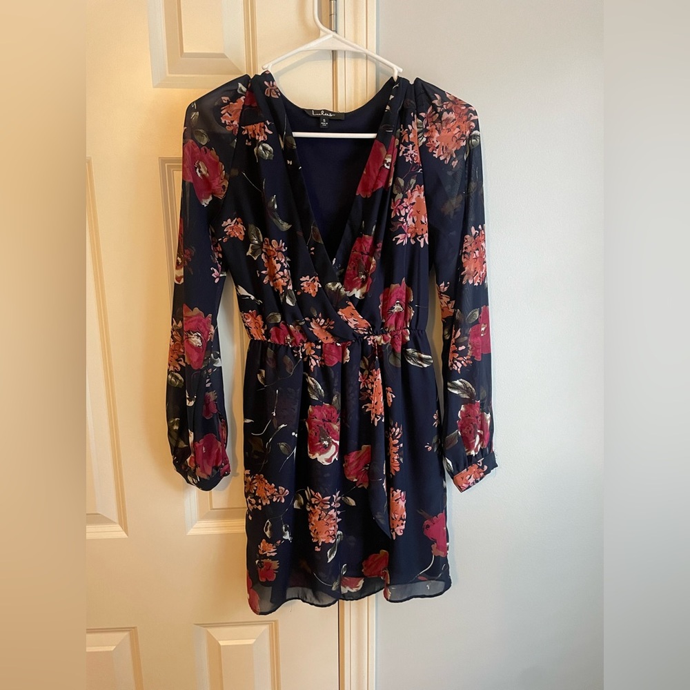 Lulu’s navy blue floral, long sleeve, mini dress